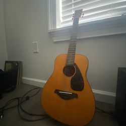 Yamaha FG Junior Guitar Acoustic 