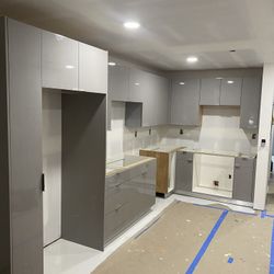 Kitchen Cabinets In Plywood Acrylic Doors