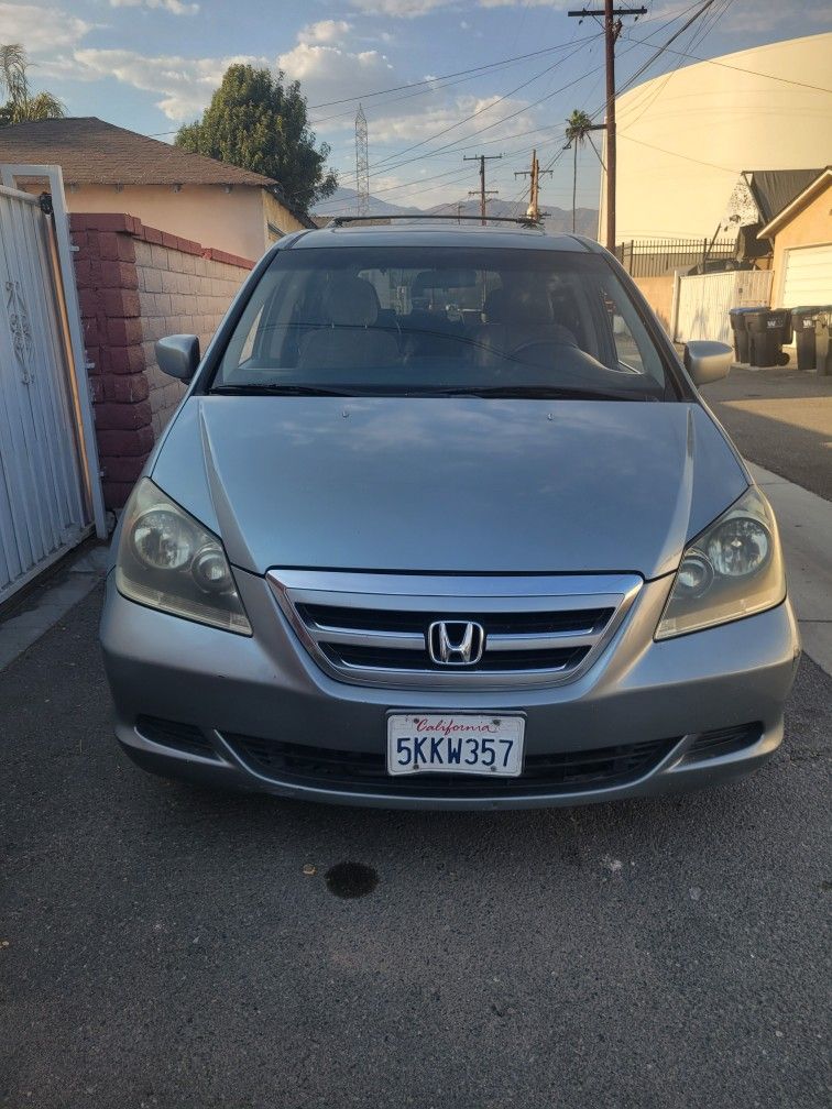 2005 Honda Odyssey