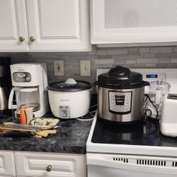 Home Items, Electronic, Furniture, Vacuum Cleaner,  Dishes, Decorations, Rugs, Balcony Set, Kis Toys, Books, Shoes, Clothes ,and More