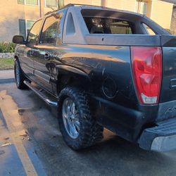 Chevrolet Avalanche 06 5.3 No Titulo 