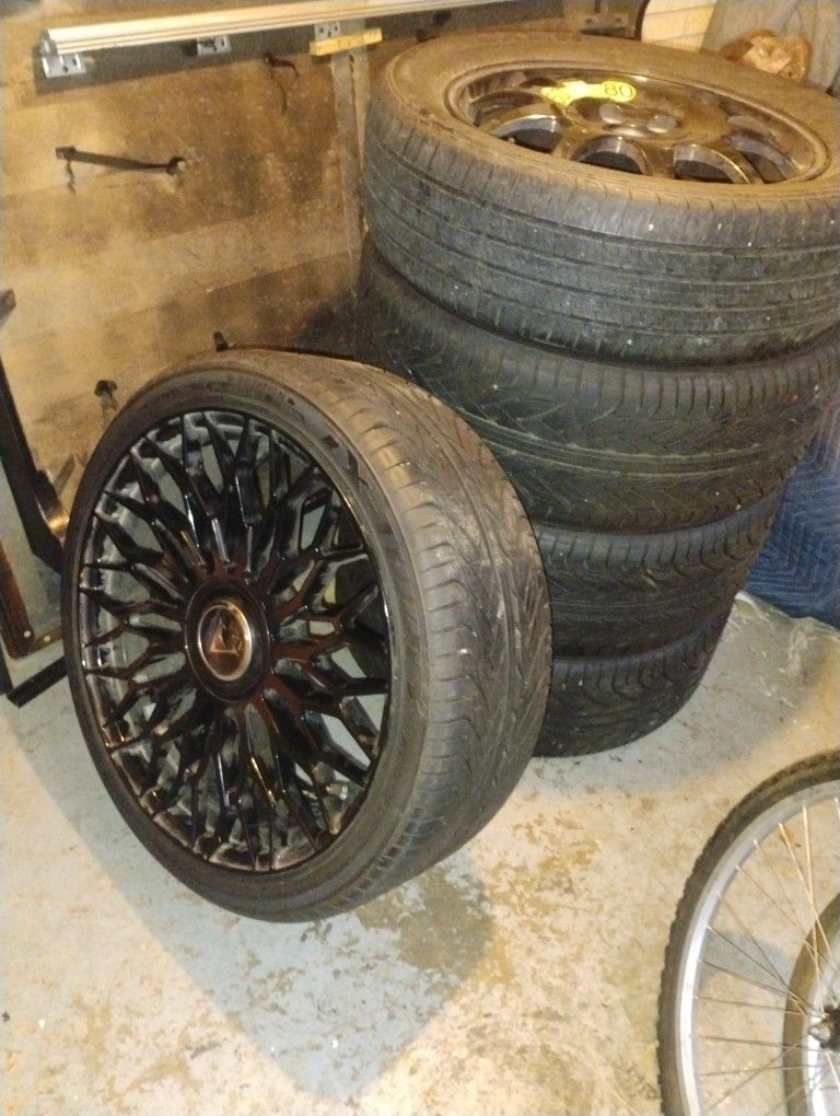 22's Inch NEW. WITH SPARE