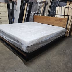 King Bed And Mattress 
