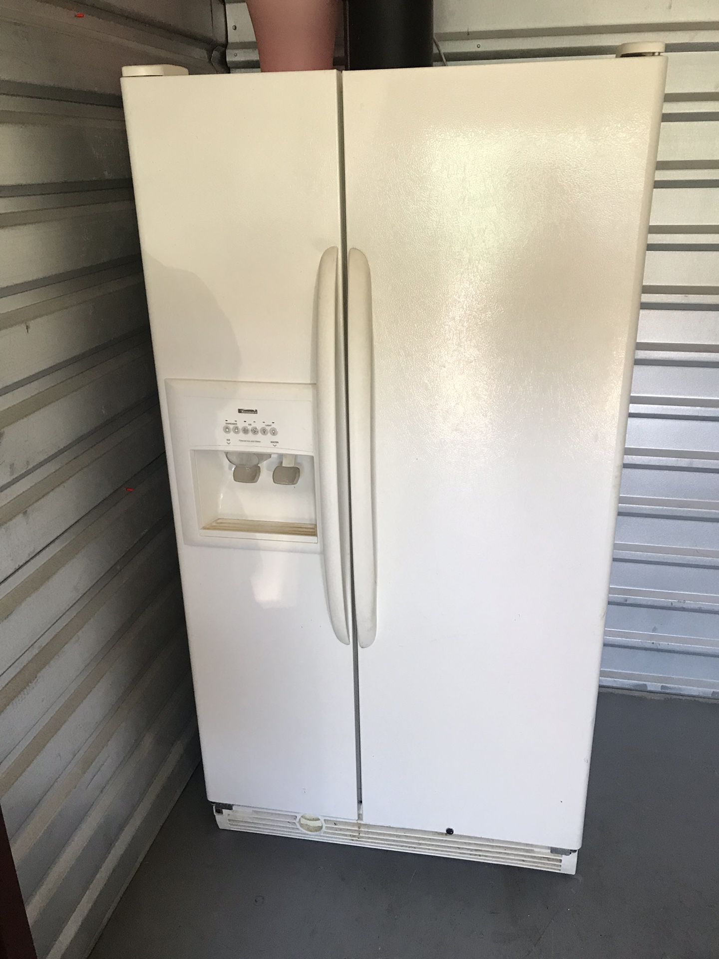 Kenmore refrigerator ice maker