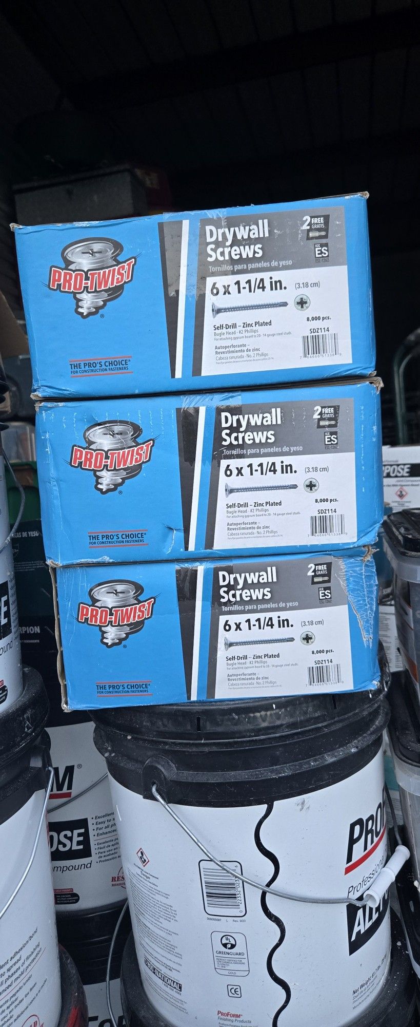 Pro Twist Drywall Screws 6x1-1/4 Self Drilling Zinc Plated 8000 Count