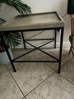 Coffee table set