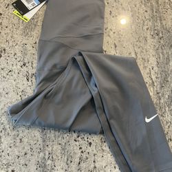 Nike Maternity Leggings