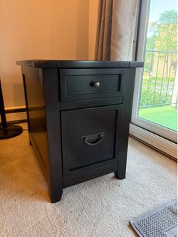 Ashley furniture black wood chair side end table