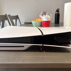 PS5 Slim Digital & Disk