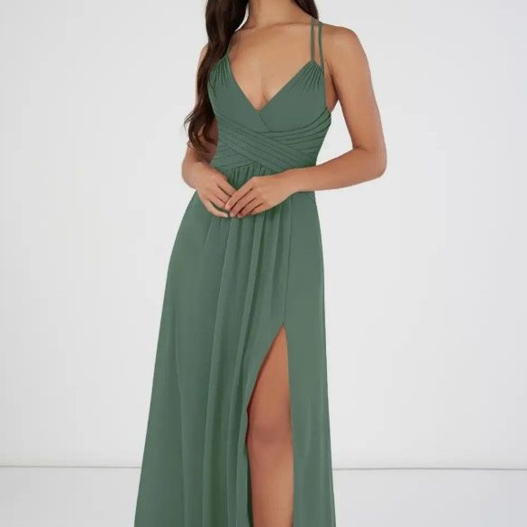 floral casual wedding dress KissProm Boho Mermaid V-neck Gown with Open Back and Lace Appliques, Diamond White / 16 clean or hand Jovani 43922 size:US18W jack nicklaus