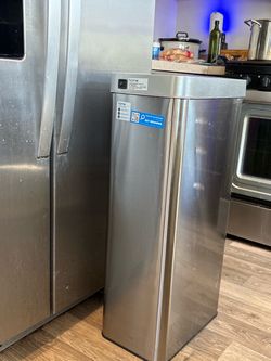 Home 21 Gal Auto Trash can