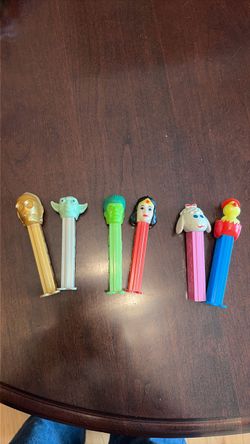 Vintage PEZ Dispensers Lot of 6