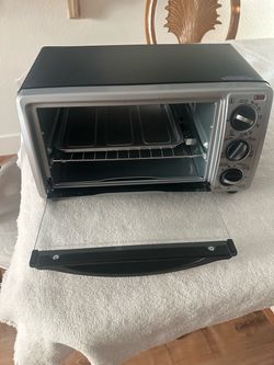 Microwave Oven with Baking Pan