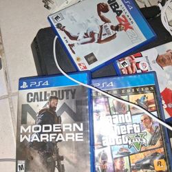 PS4 slim 4 Games And Controller Charger