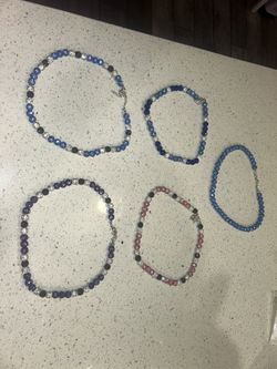 Necklaces, Adjustable sizes