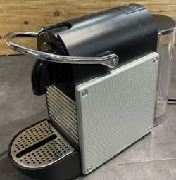 Nespresso Pixie EN127 Espresso Machine DeLonghi 19 Bar Silver