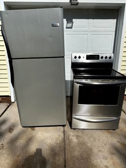 Frigidaire-electric stove and refrigerator!!!!!