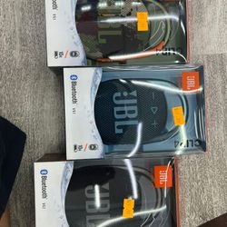JBL.  CLIP4 .  SPEAKER 