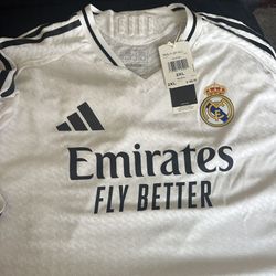 ADIDAS REAL MADRID 24/25 LONG SLEEVE HOME AUTHENTIC JERSEY - MEN’S