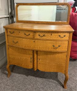 Antique Tiger Oak Sideboard Buffet