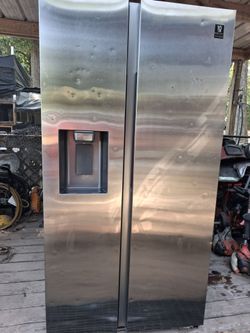 SAMSUNG stainless side by side refrigerator 27 cu.ft