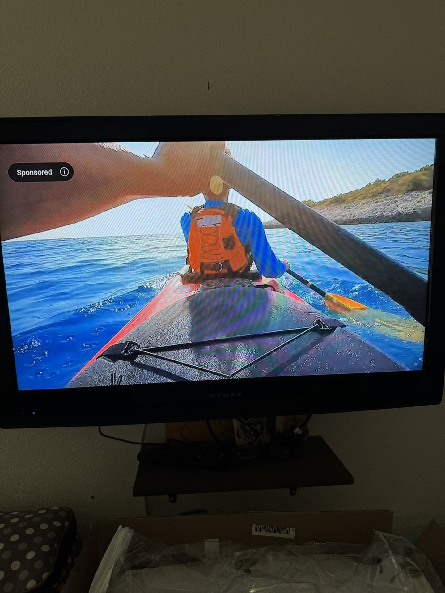 Two 32” TV W/wall Mount (no Stand)