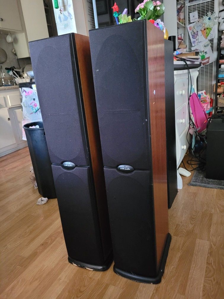 Polk Audio Tower Speaker 42 Inch Tall