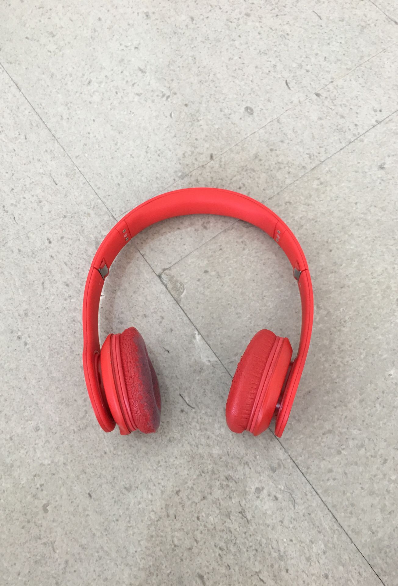 Beats by dr. Dre solo hd red edition