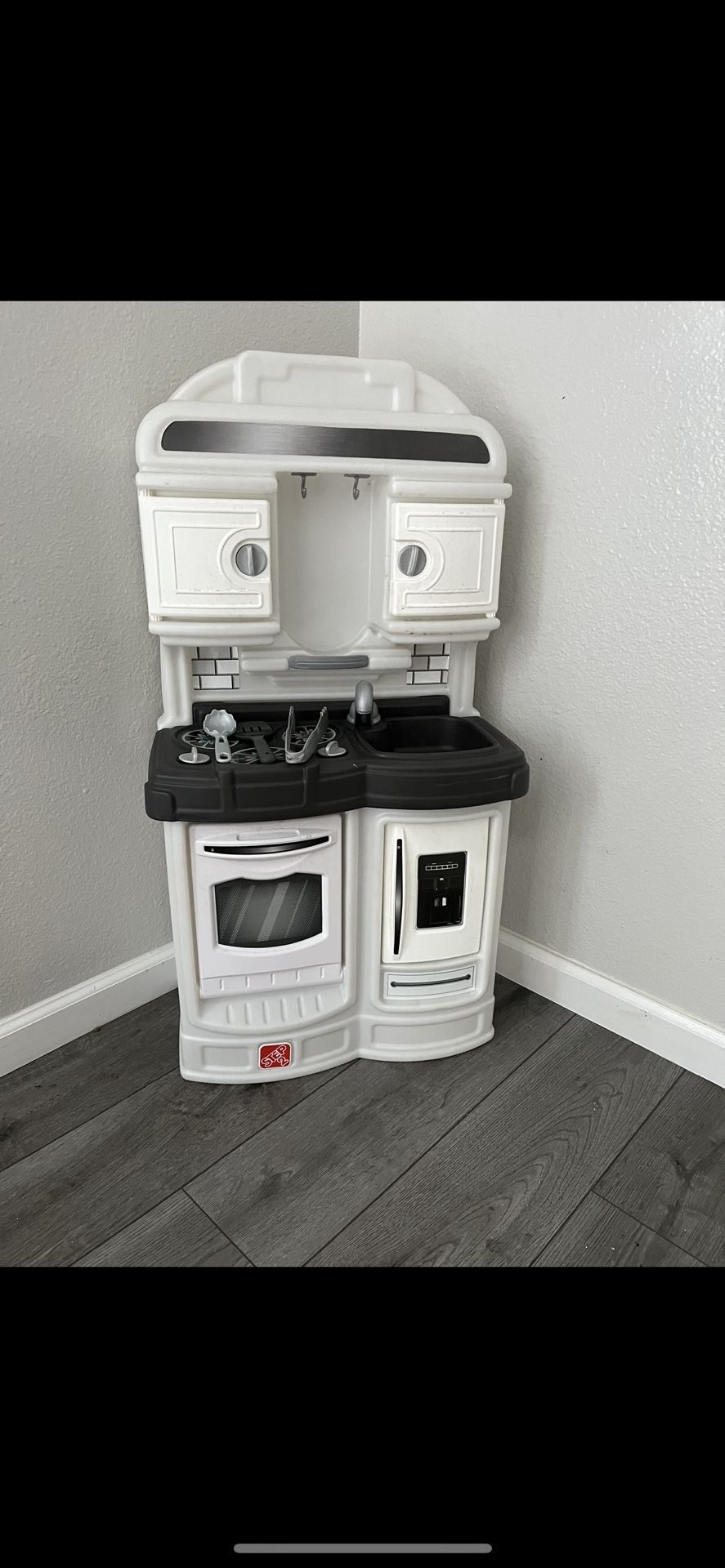 Toddler kitchen