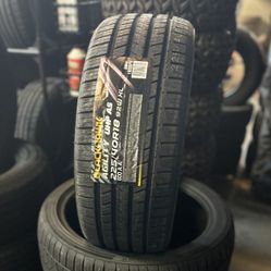 225 40 18 blackhawk brand new tire🦾🛞