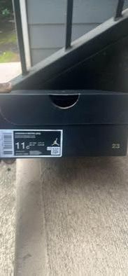 Jordan 9 Retro