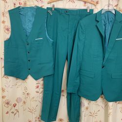 SIIIT: 3 piece  $35.00    Chimo, ca