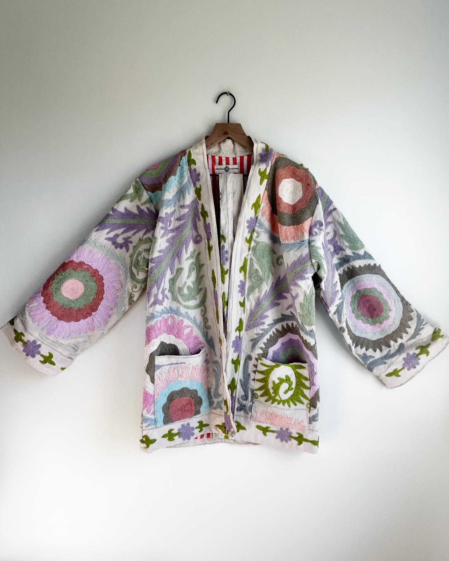 EMBROIDERED JACKET