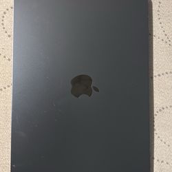 Apple 13-inch MacBook Air Apple M3 chip