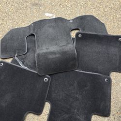 Floor Mat - Volvo XC90