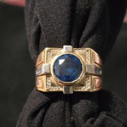 14k Gold Ring With A Blue Topaz