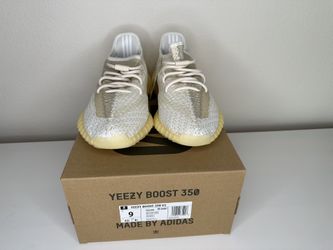 YEEZY 350 V2 NATURAL SIZE 9