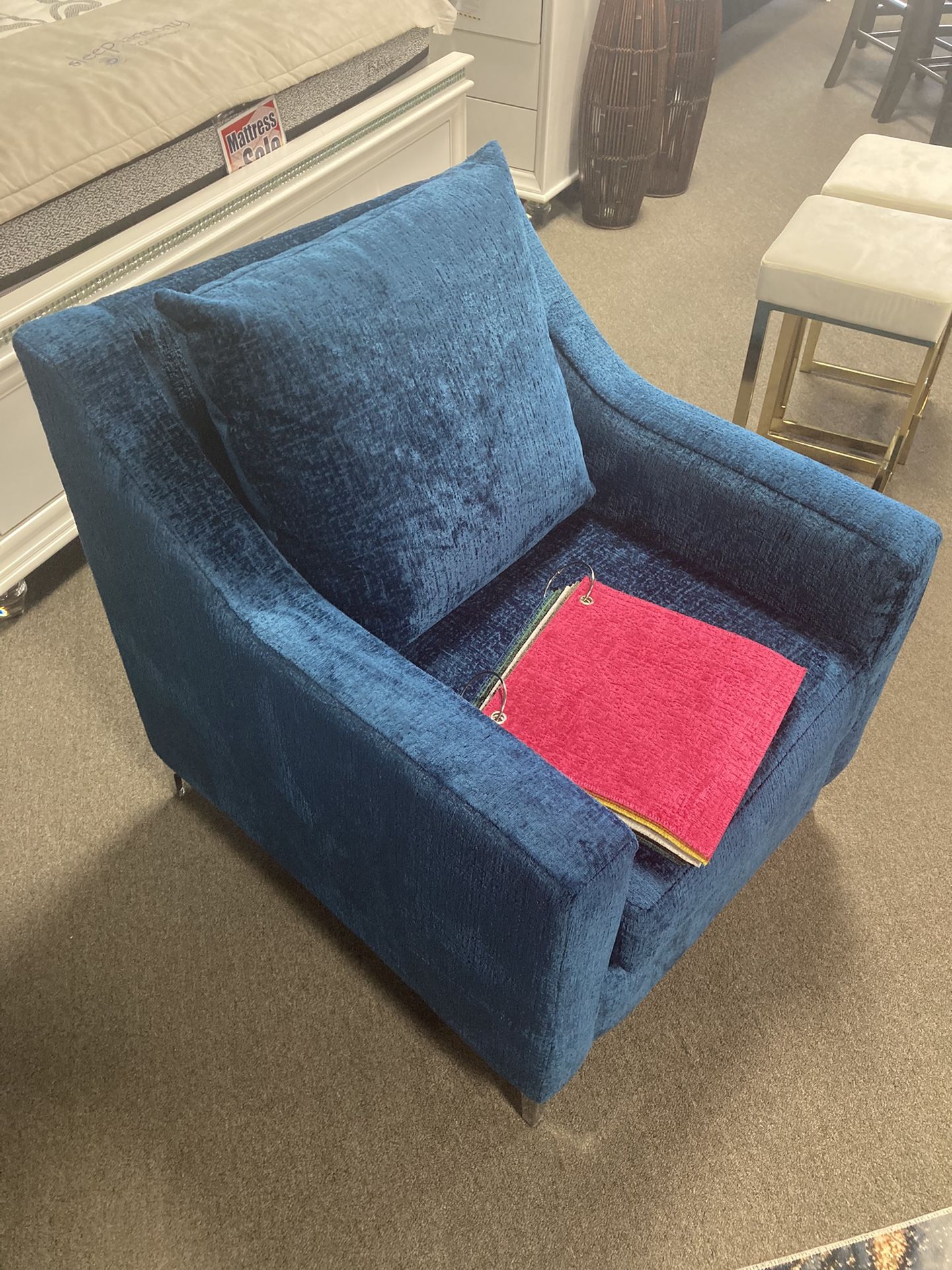 $599 Customizable Accent Chair,All Products : American Fashion Style Bags On Sale