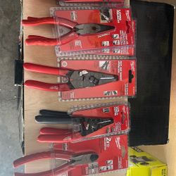 MILWAUKEE PLIERS 