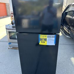 New Whirlpool Refrigerator 