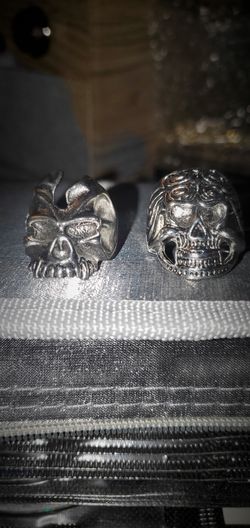 Steel for real! Skull Rings New! Size 11!