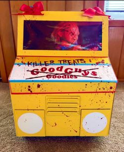 Halloween costume chucky ice cream van