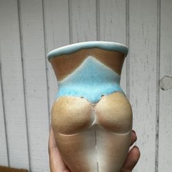 Art Pottery Decor