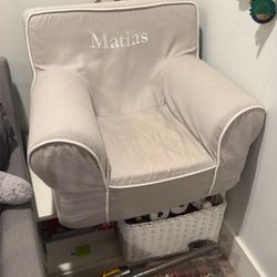 Pbk Toddler  Pottery Barn Kids Couch Chair Gray  Kids Anywhwre 2-6 Yr Old 