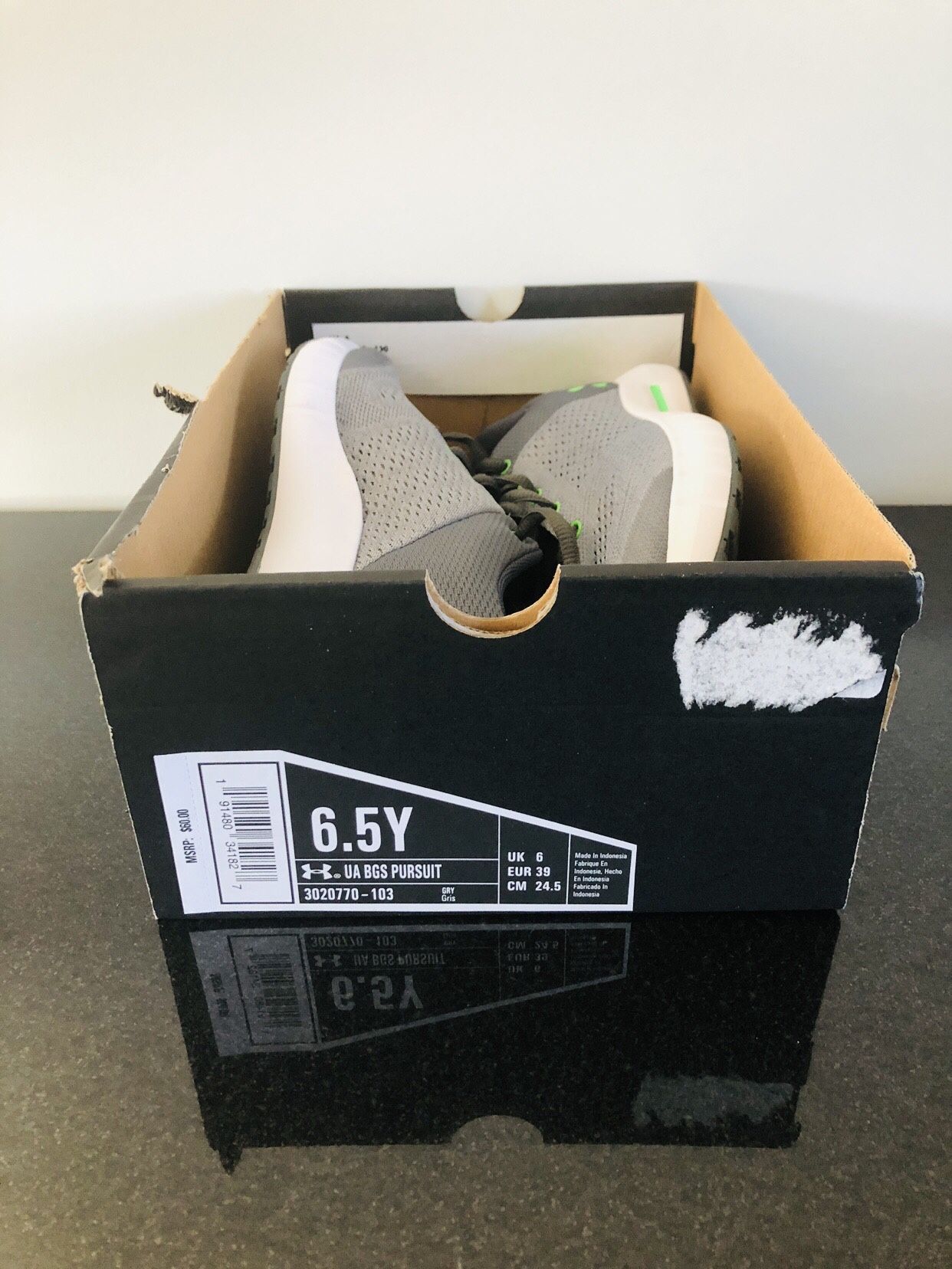 Ander armor 6.5Y shoes