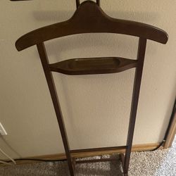 Men’s Wooden Valet Stand from smoke and pet free home.  Measures 42”Hx18”Lx11”W PU in Kennewick near Canyon Lakes Golf Course