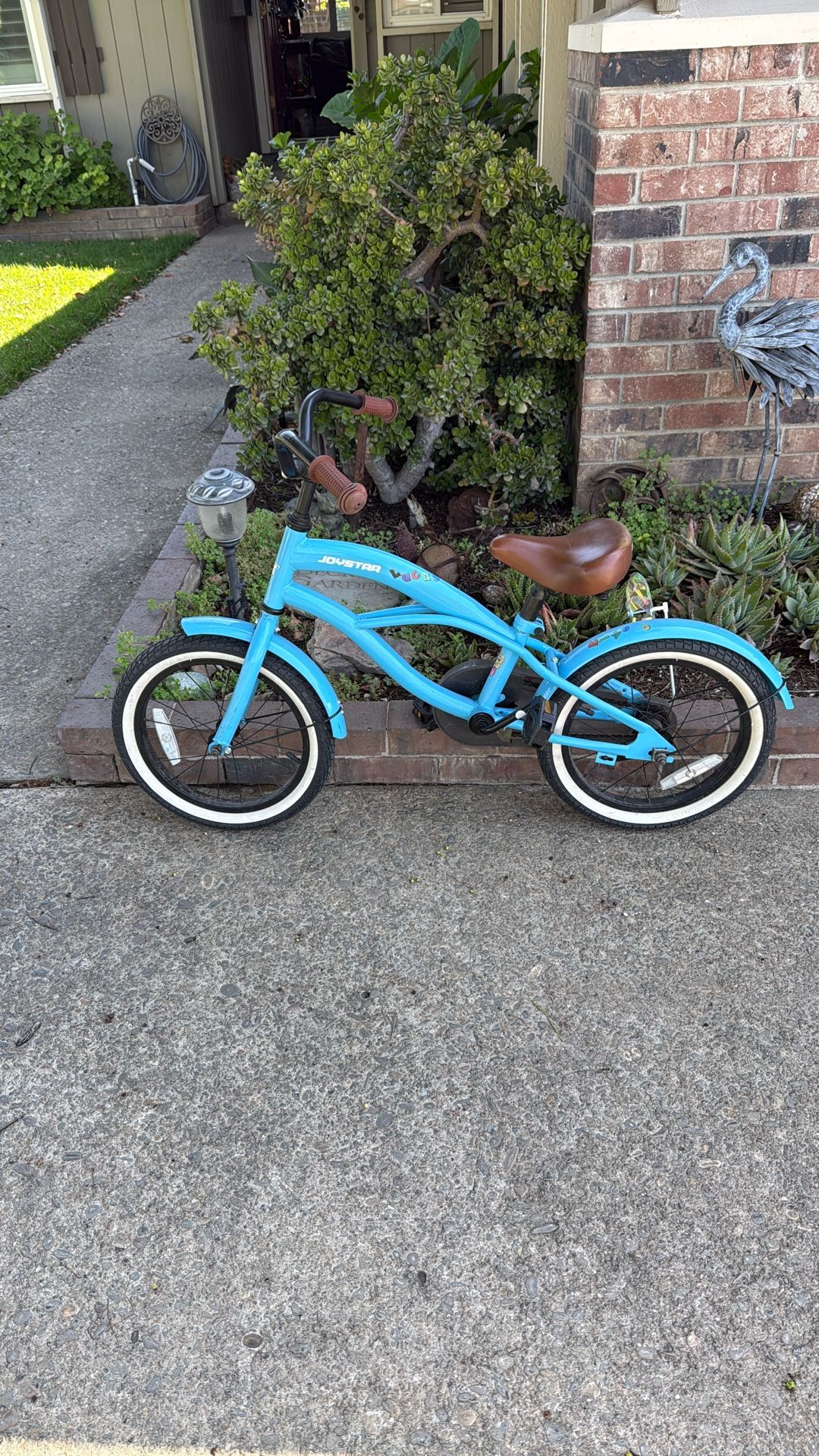Kids Bike Has 16 Inch Tires