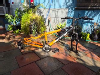 Nishiki 24" bike frame