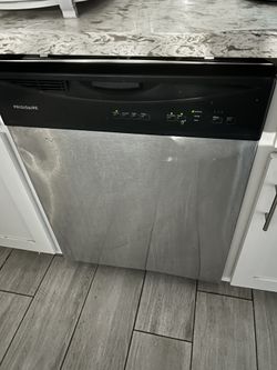 Frigidaire Dishwasher