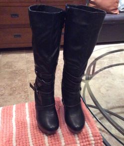 NEW boots 👢 size 7 1/2
